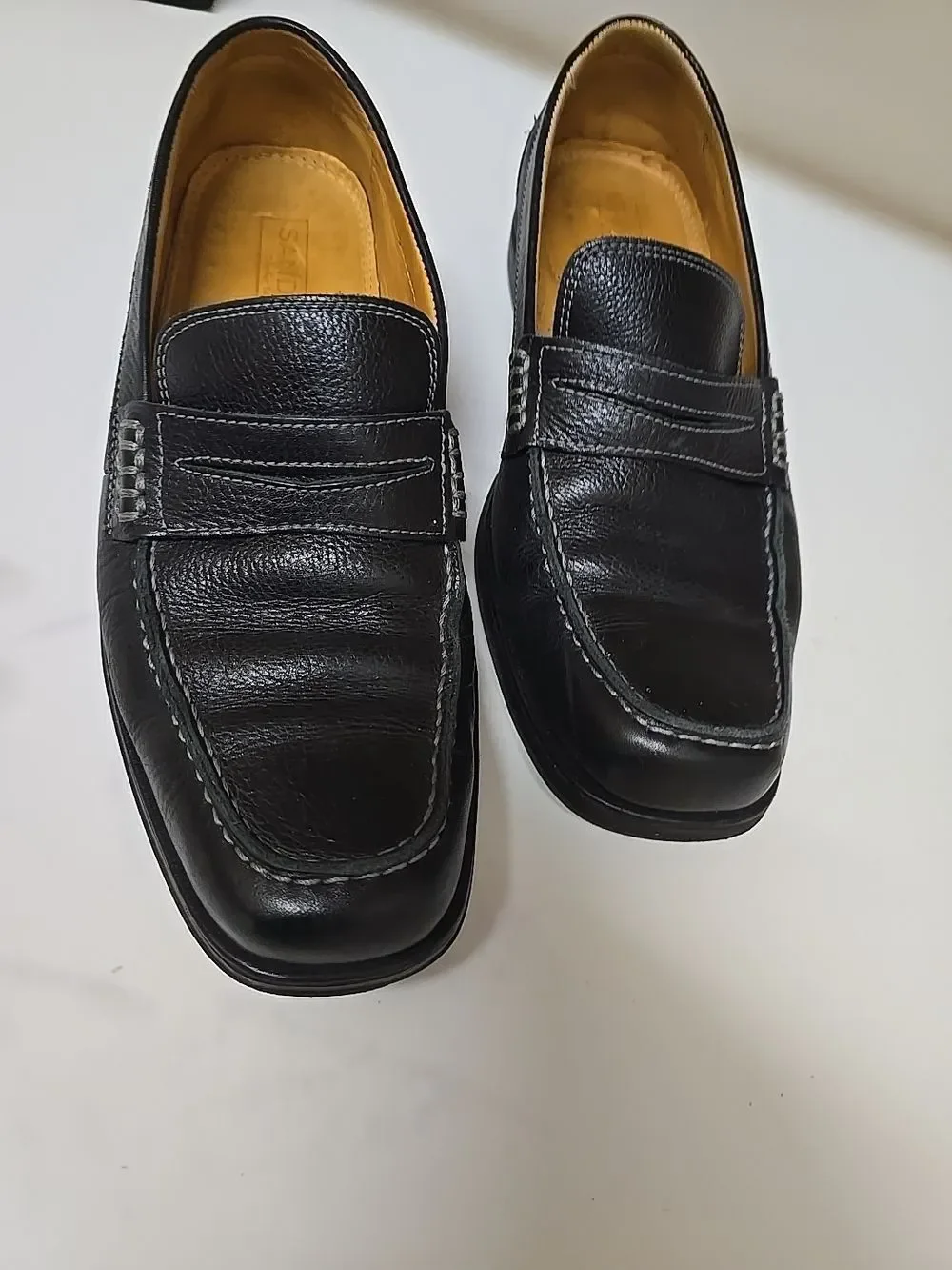 Sandro Men's Classic Black Leather Slip-On Moc Toe Loafers 8.5